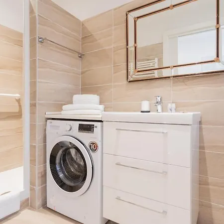 Da Pia In Historycal Centre By Rent *