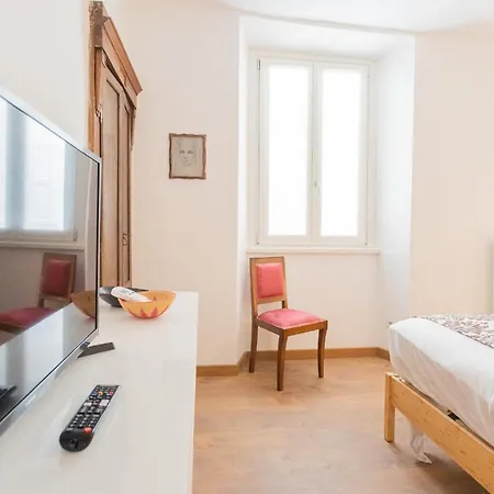 Da Pia In Historycal Centre By Rent *