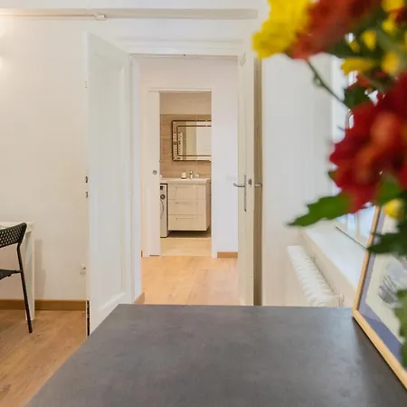 Da Pia In Historycal Centre By Rent Apartament