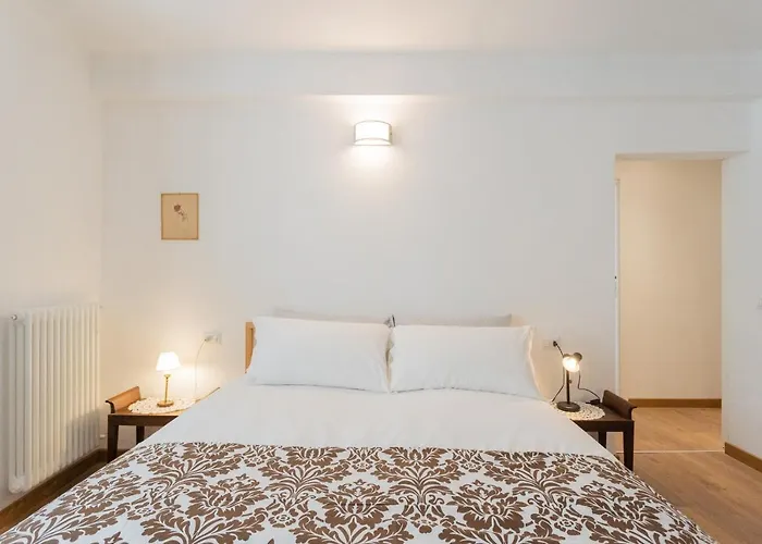 Da Pia In Historycal Centre By Rent Appartement